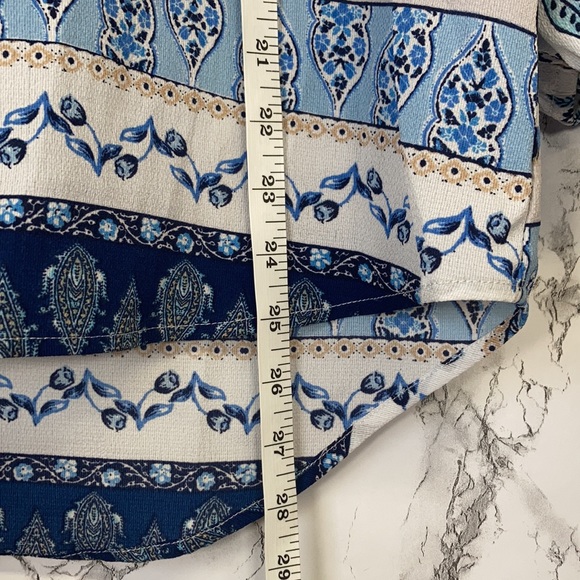 Fourteenth Place: Floral Cold Shoulder Top| Sz M - Picture 10 of 11